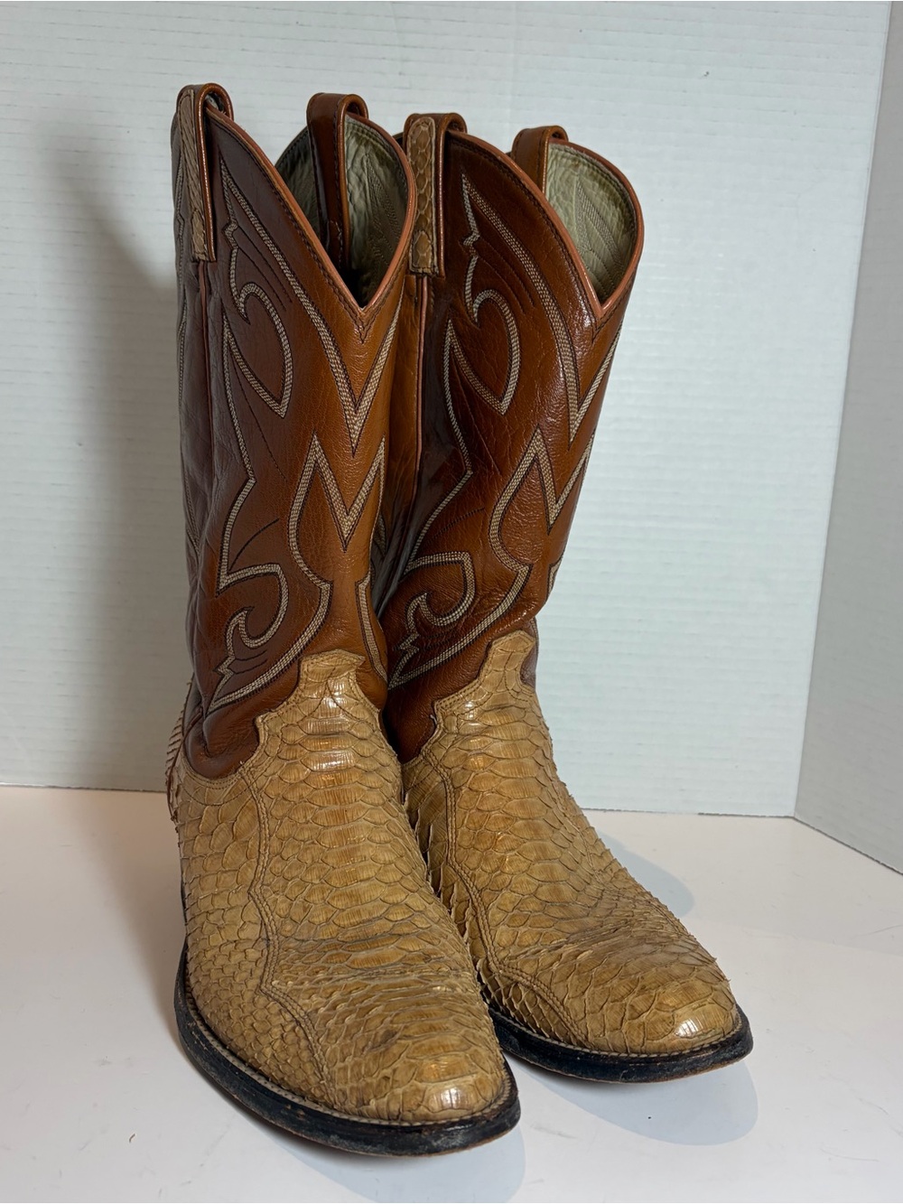 Dan Post Men’s Exotic Genuine Python Cowboy Western Boots Size 8.5 D Brown